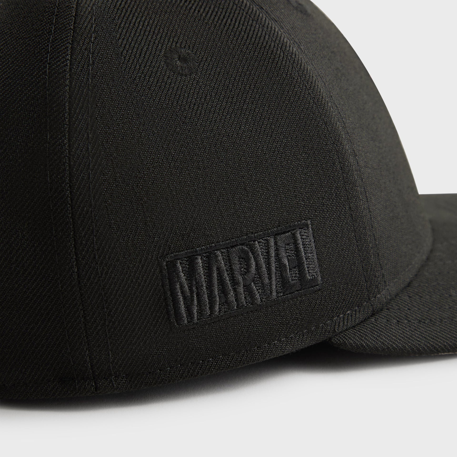 Marvel | Kith for New Era Thor Low Profile 59FIFTY Fitted Cap - Black