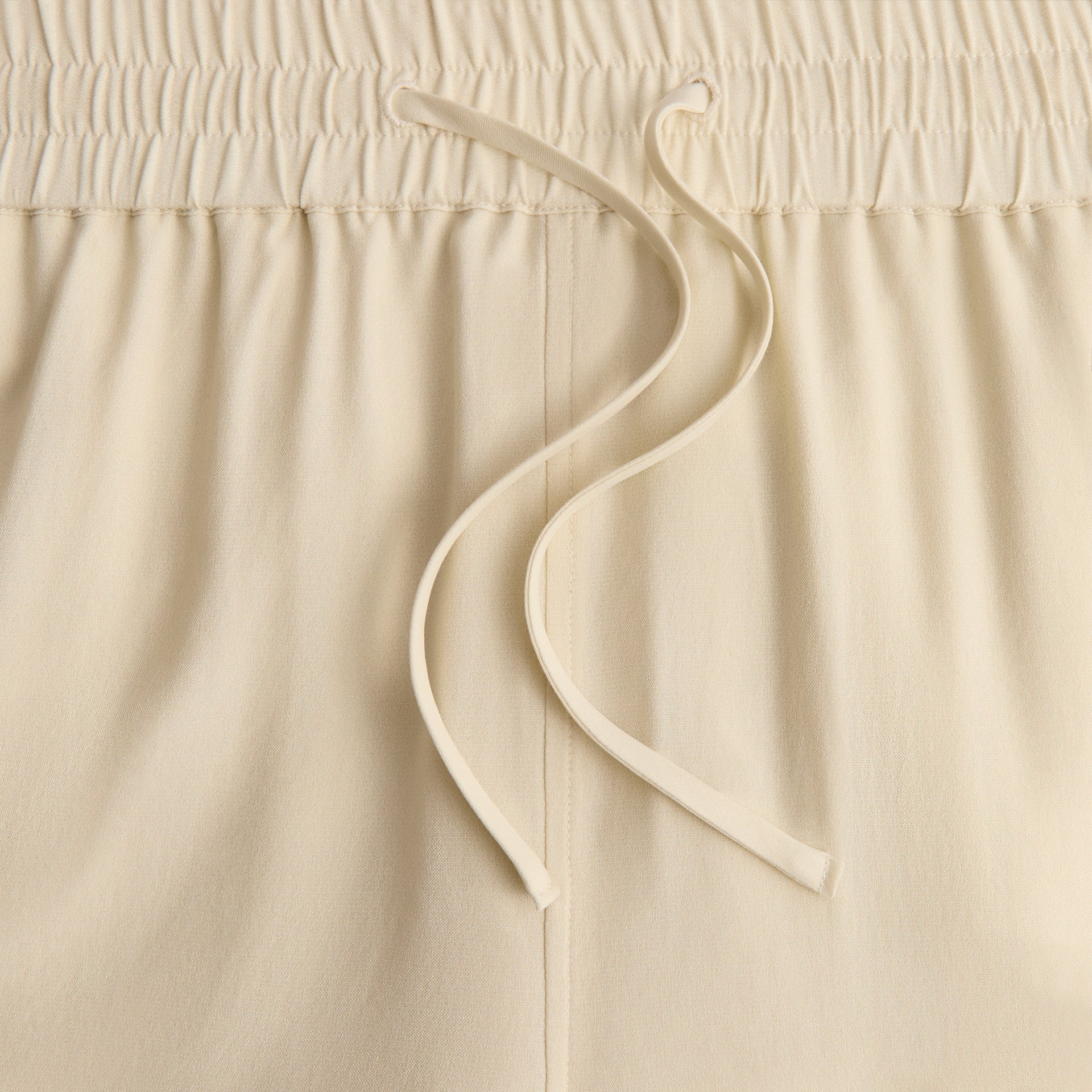 Kith Baroque Lewis Short - Sandrift