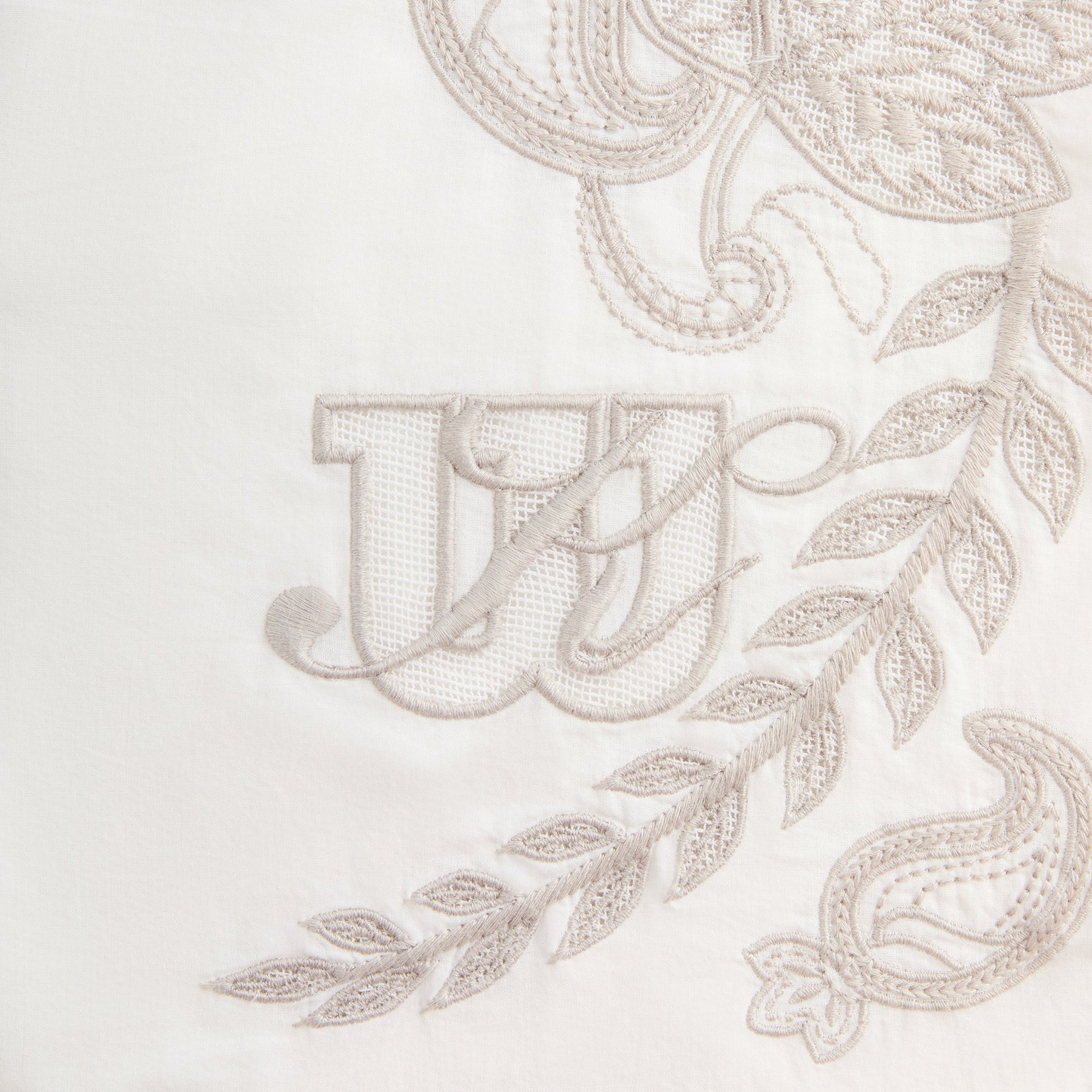 Kith for Wilson Embroidered Mesh Active Short - White