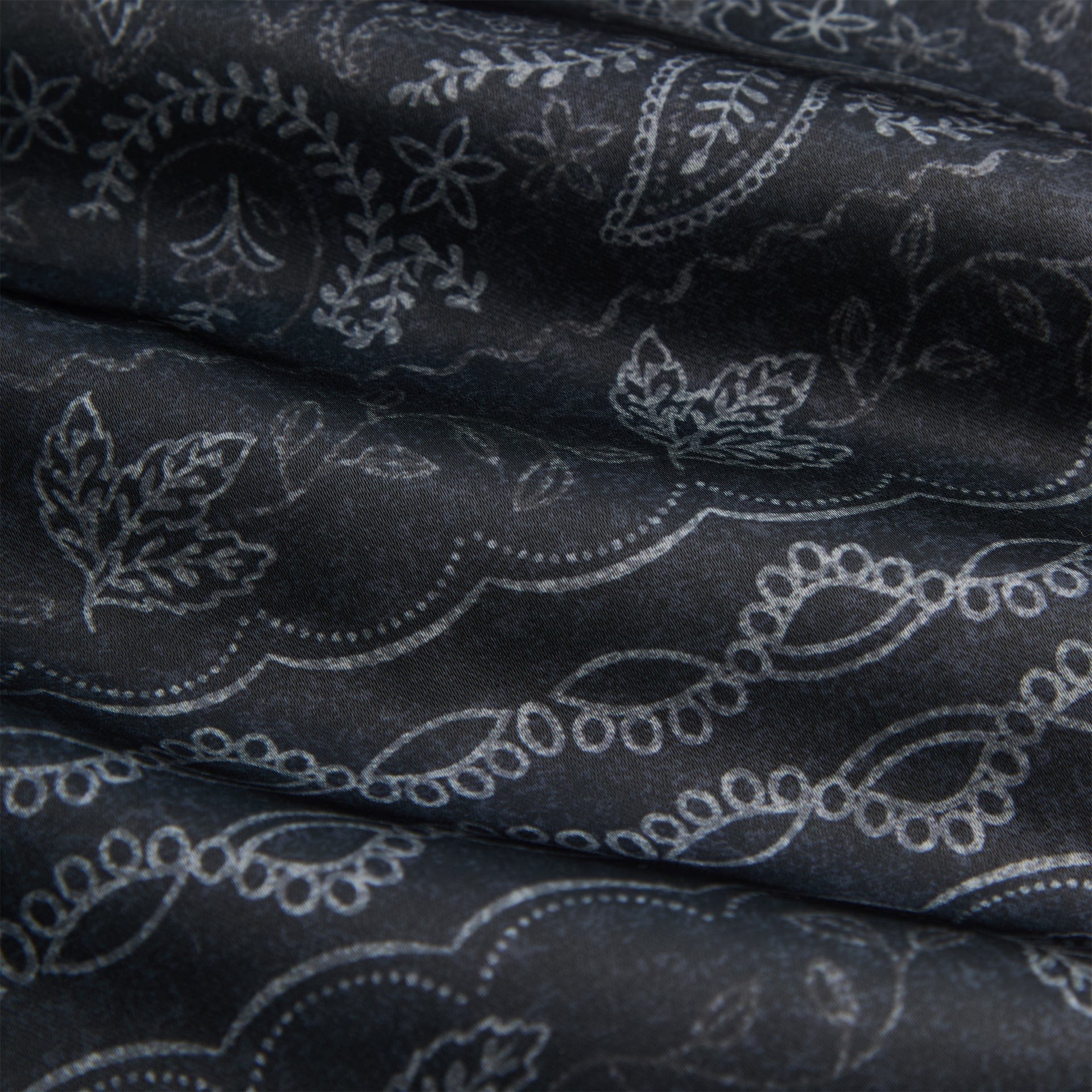 Kith Panelled Bandana Active Short - Black