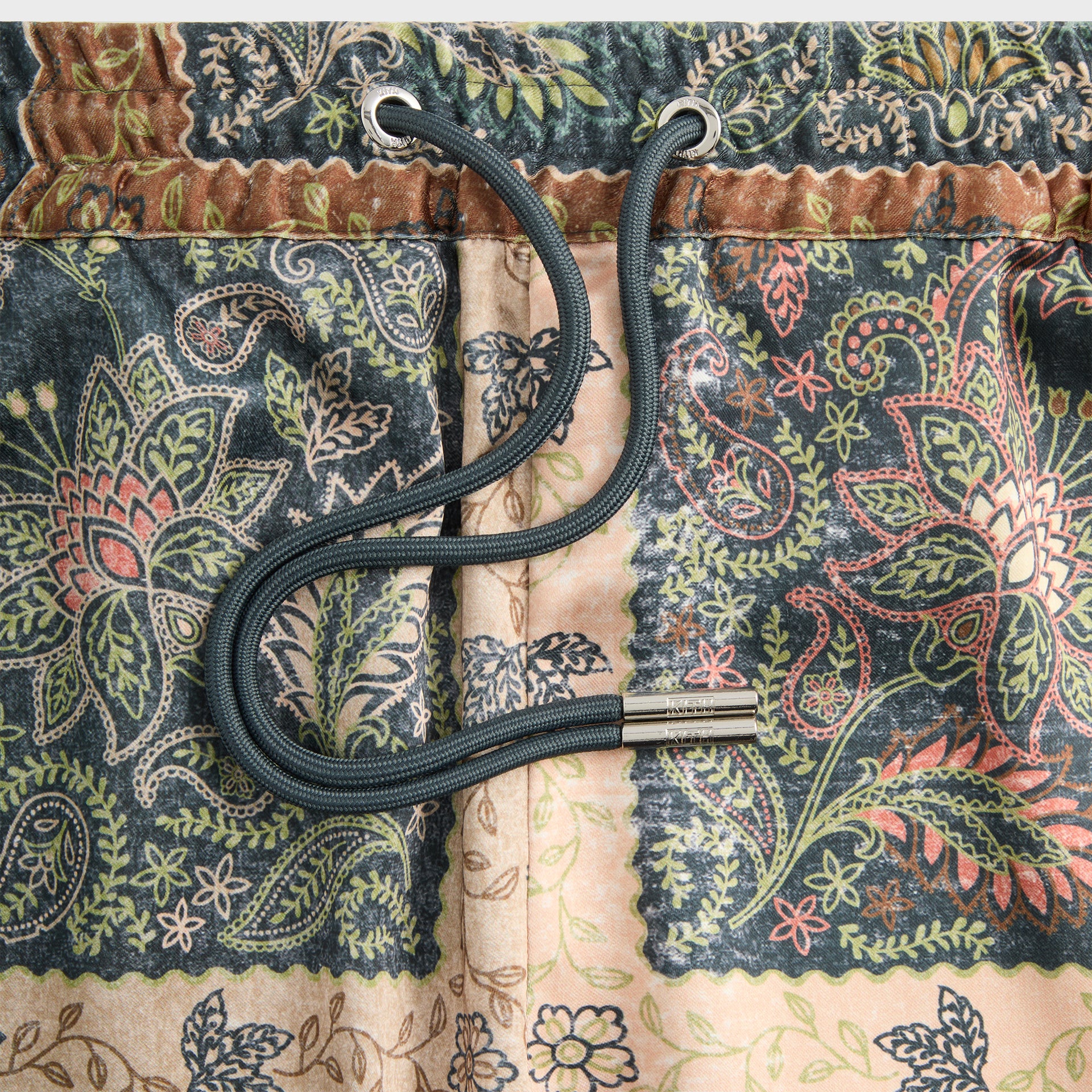 Kith Panelled Bandana Active Short - Stadium