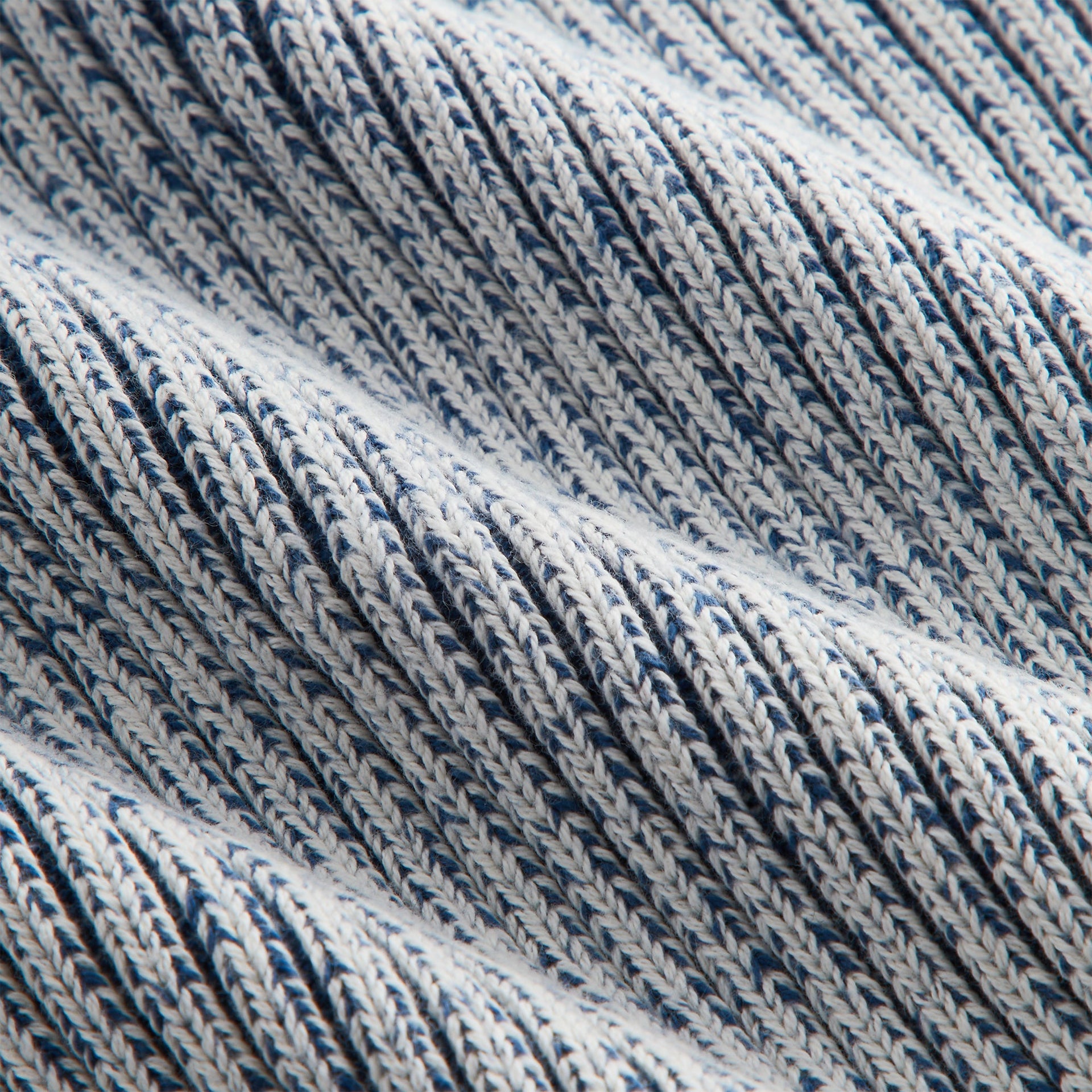 Kith Ribbed Neck Warmer - Guide