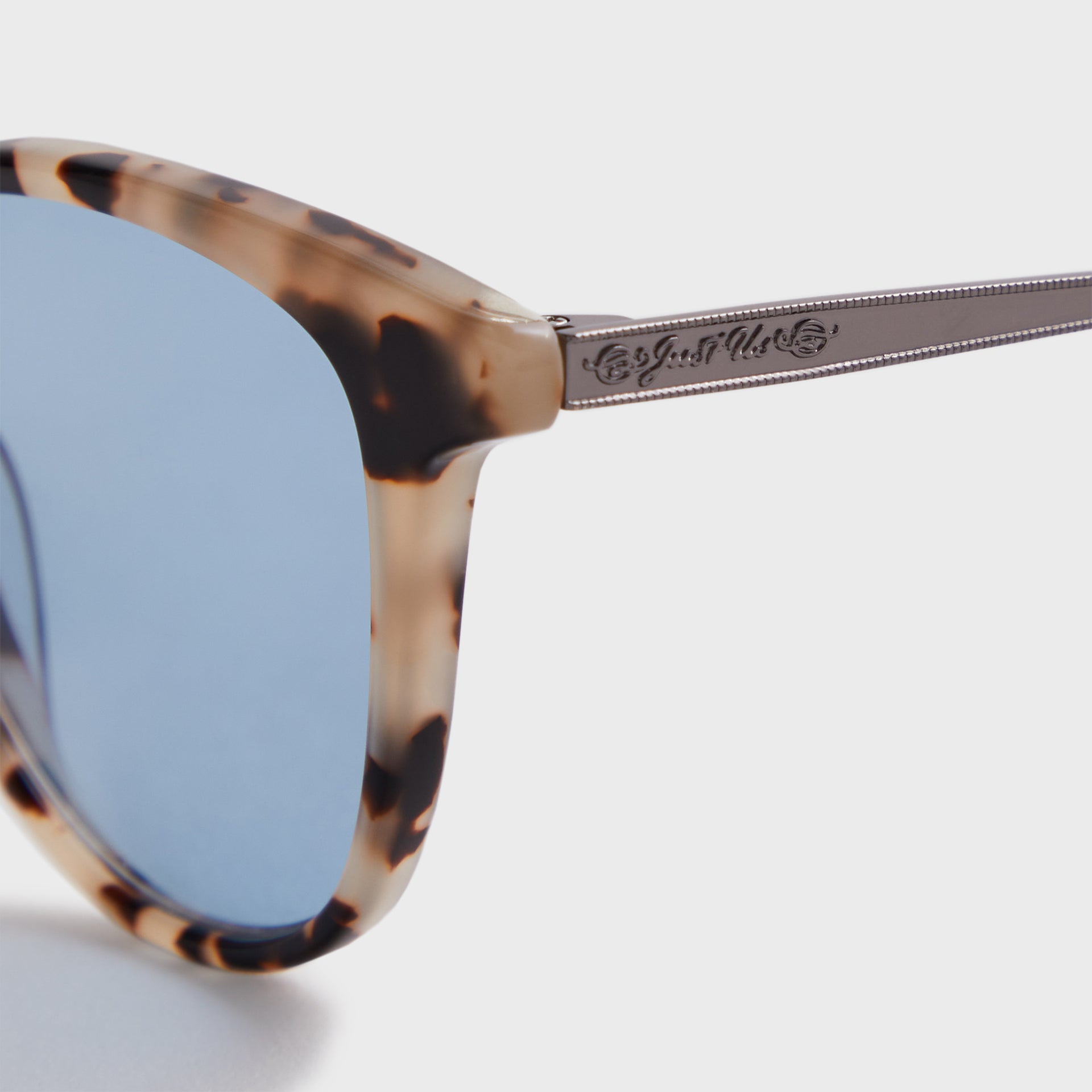 Kith for Modo Georgica Sunglasses - White Tortoise / Gunmetal