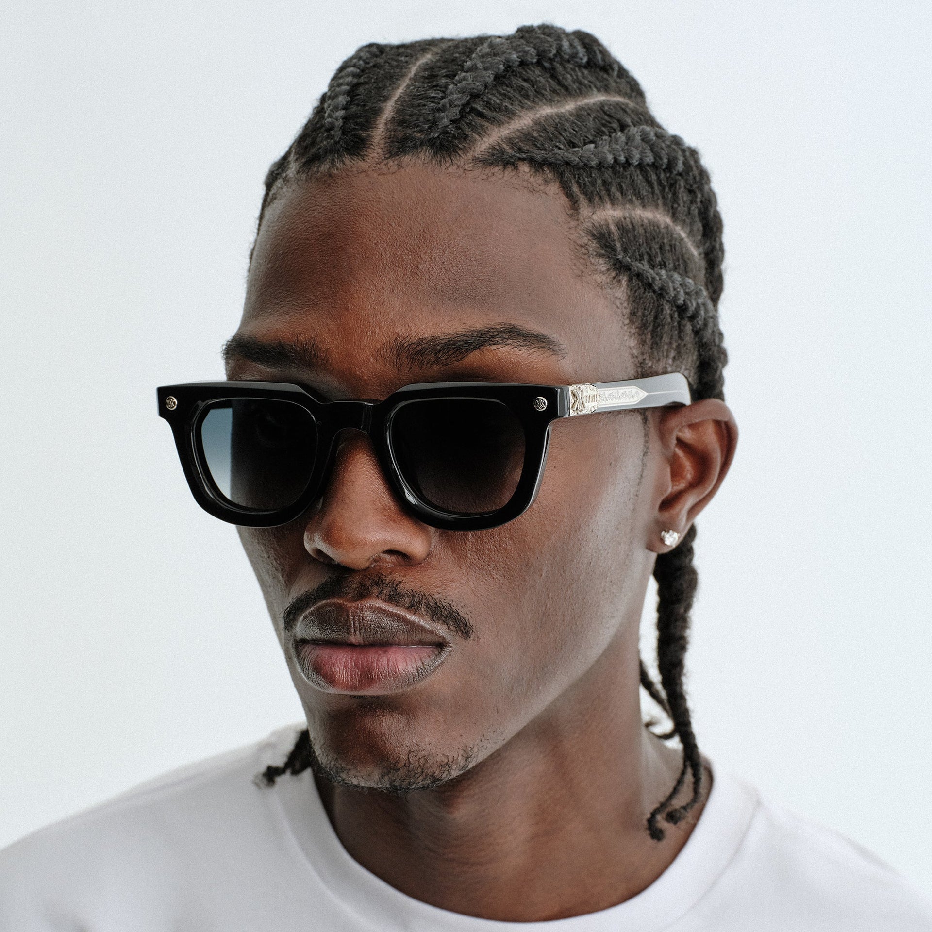 Kith Cove Sunglasses - Black
