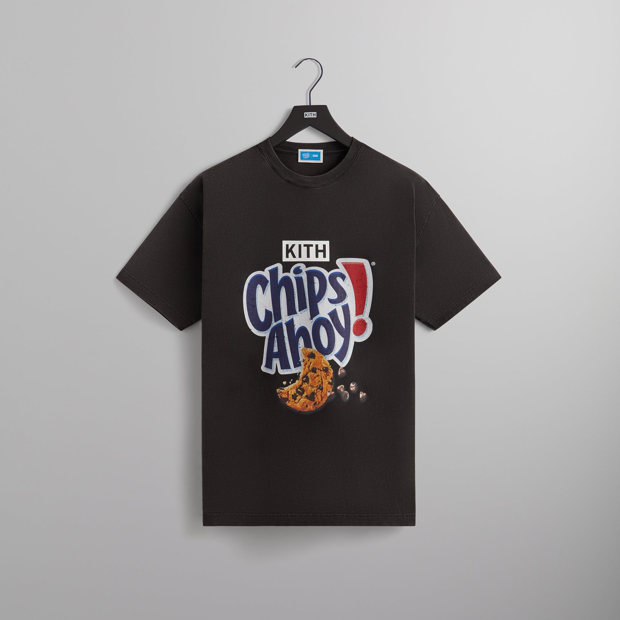 Kith Treats for Chips Ahoy!® Vintage Tee - Black