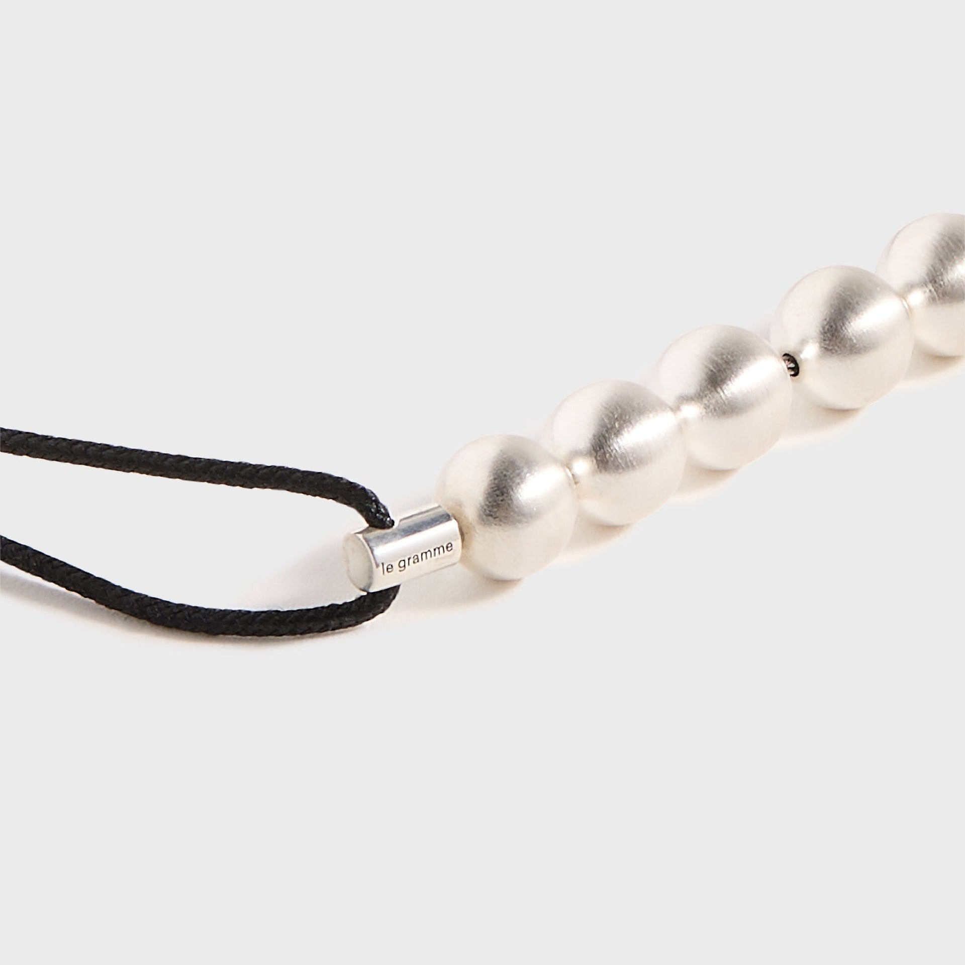 Le Gramme 13G Sterling Silver 7 Beads Cord Bracelet in Black