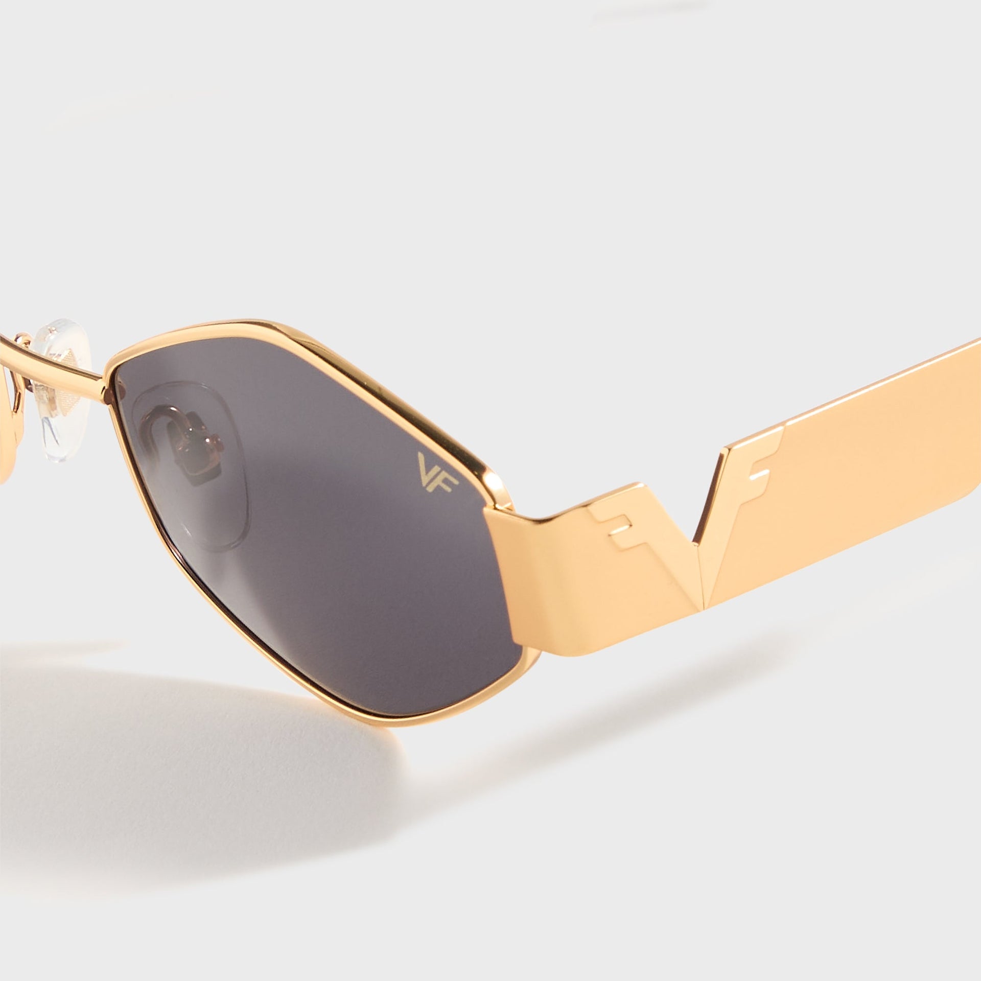 Vintage Frames Cypher 2 24KT in Yellow Gold / Black