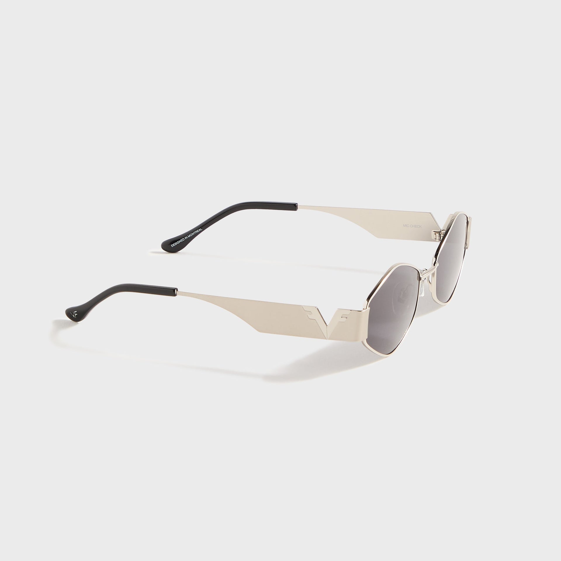 Vintage Frames Cypher 2 24KT in White Gold / Black