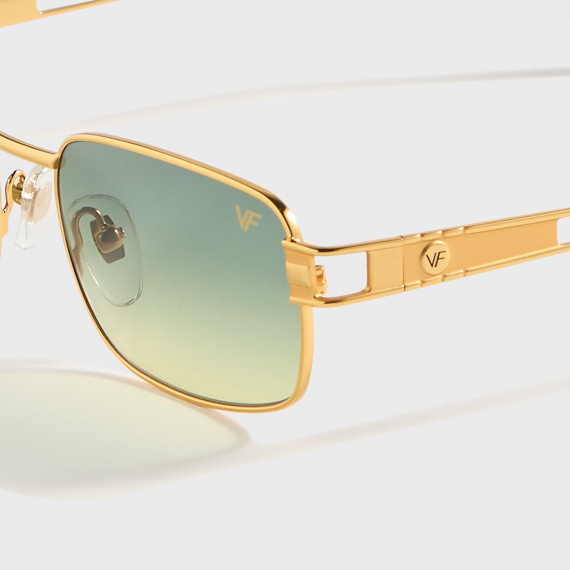 Vintage Frames Dime 24KT in Yellow Gold / Green Yellow Gradient