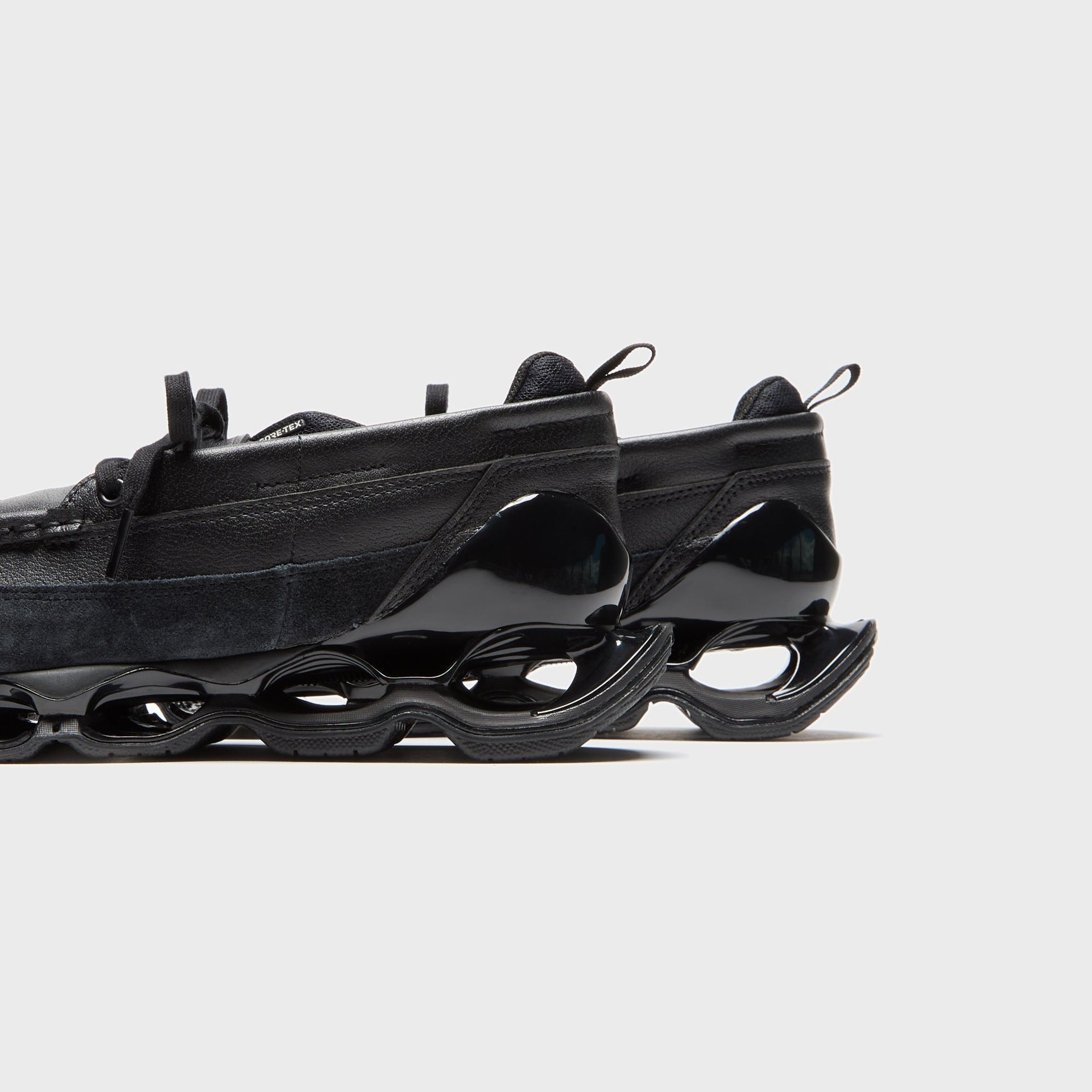 Mizuno Wave Prophecy MOC GTX - Triple Black