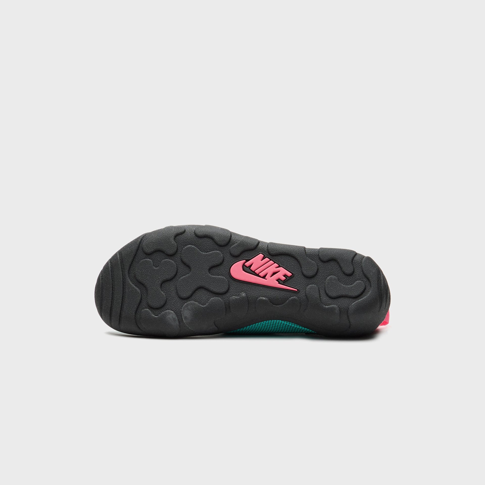 Nike Aqua Turf - Turbo Green / Black / Washed Coral / Team Scarlet