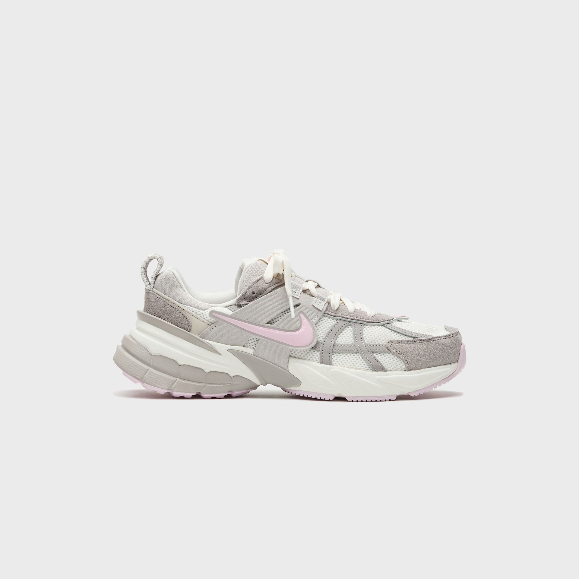 Nike WMNS V2K Run - Sail / Pink Foam / College Grey
