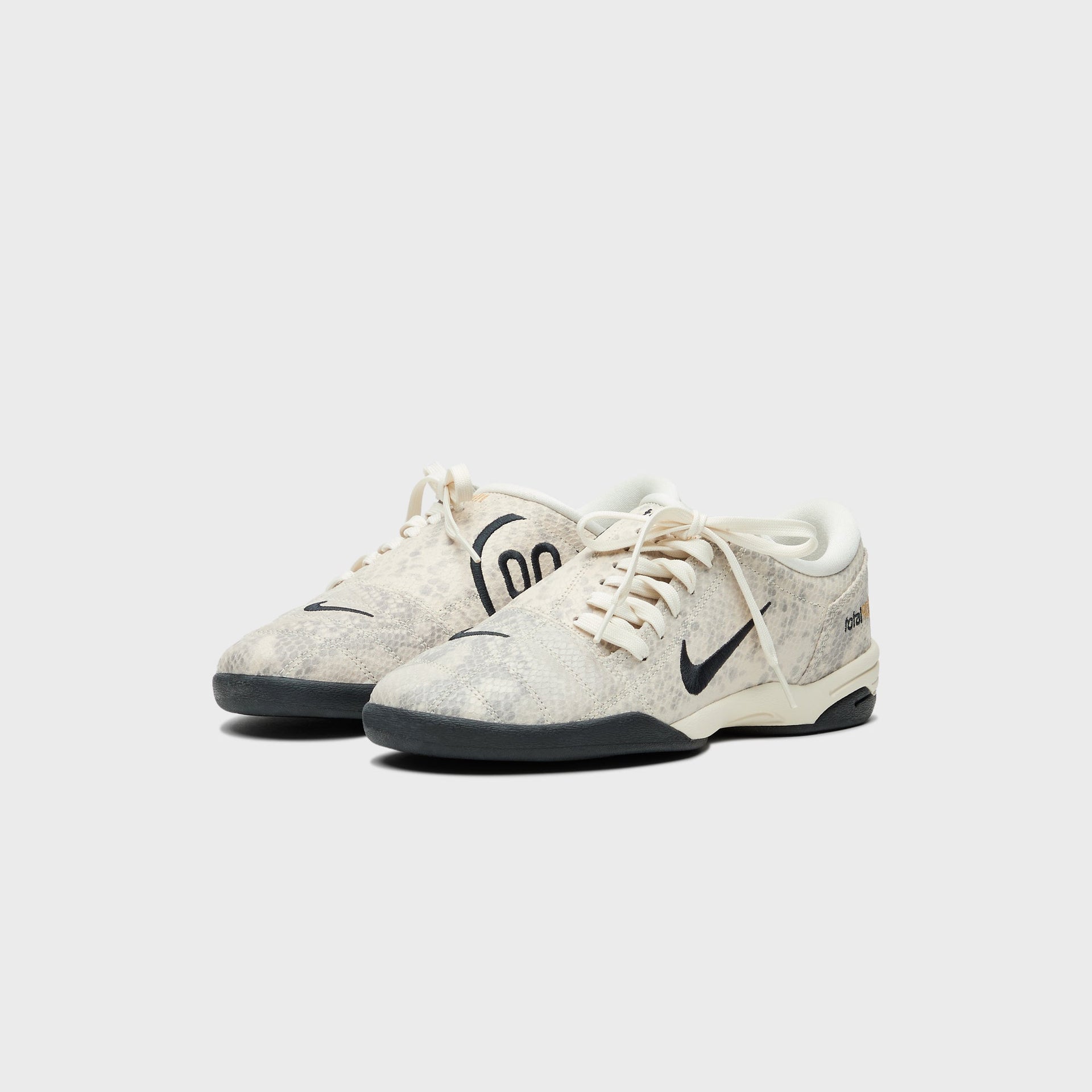 Nike WMNS T90 SP - Pale Ivory / Black