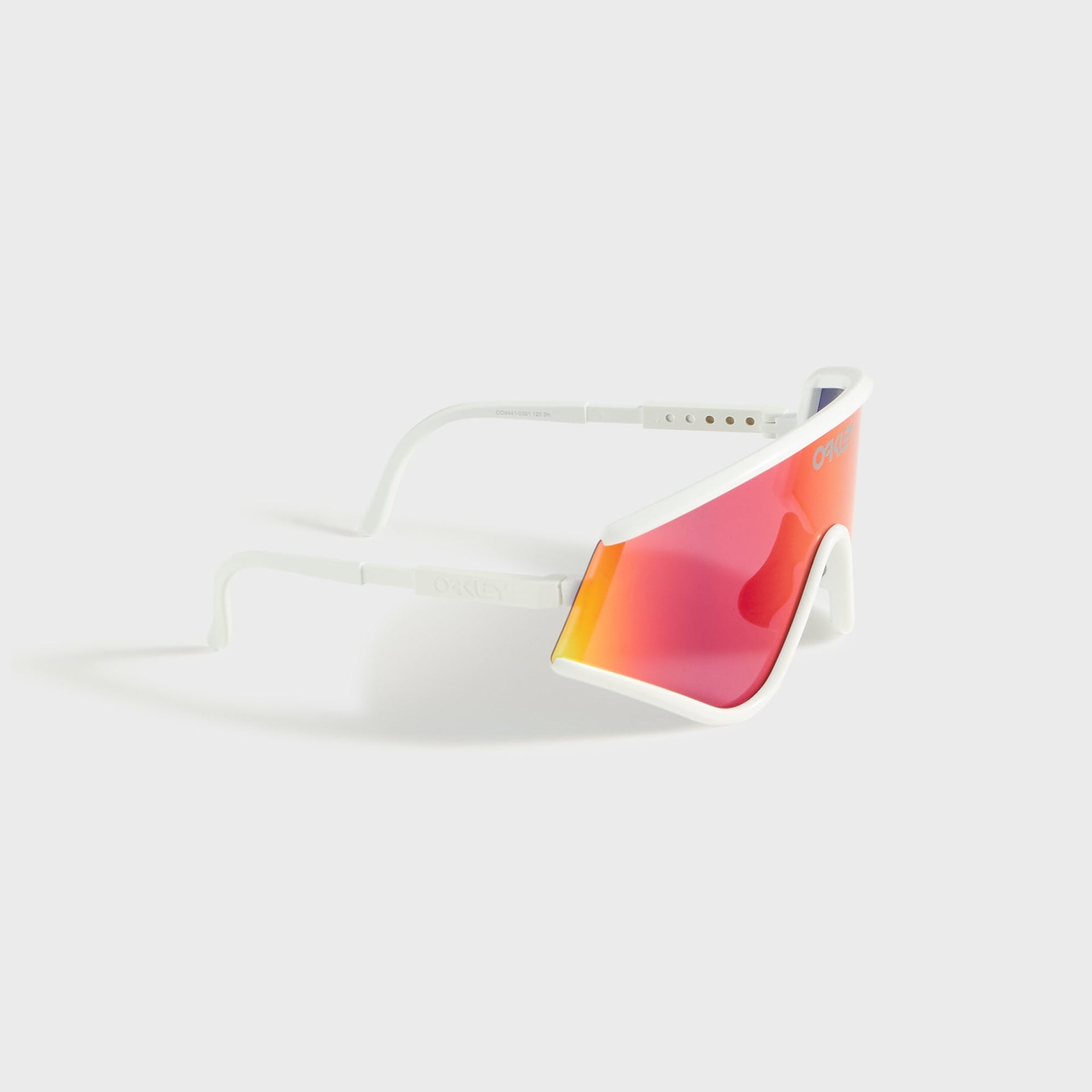 Oakley Eyeshade in White / Prizm Road