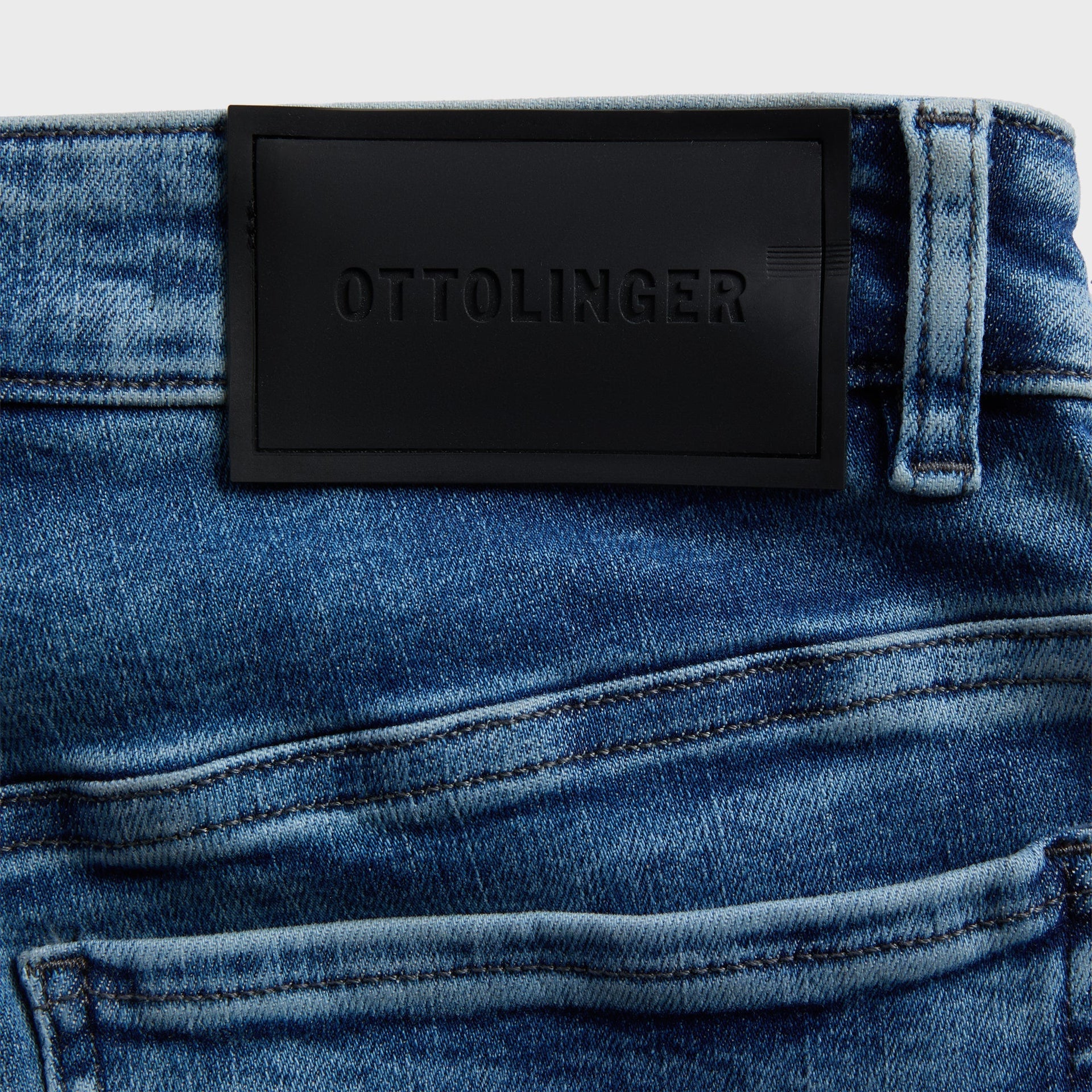Ottolinger Loose Fit Jeans in Blue Wash