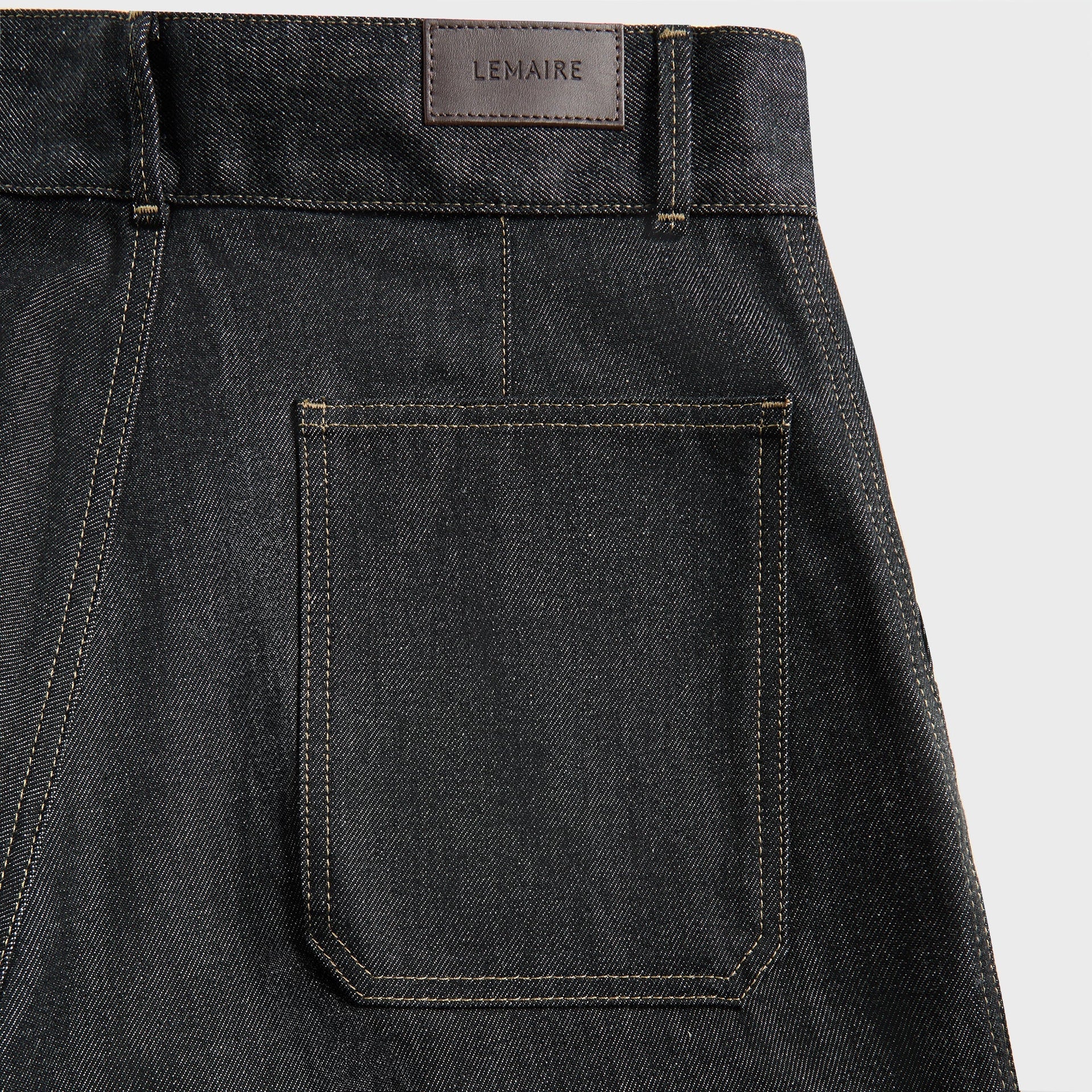 Lemaire Maxi Barrel Workwear Pants in Slate