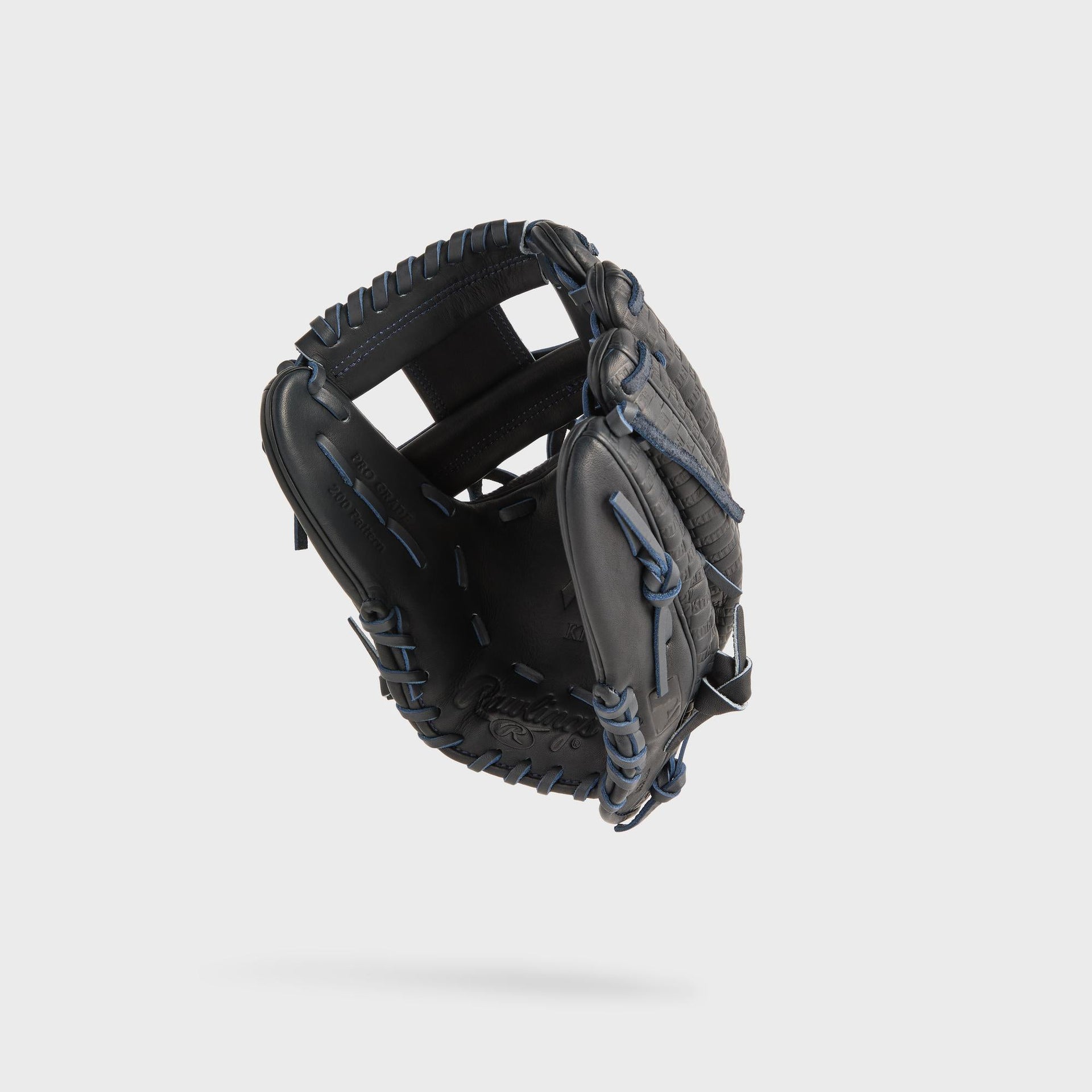 Kith & Rawlings for the New York Yankees Heart of the Hide Glove - Navy
