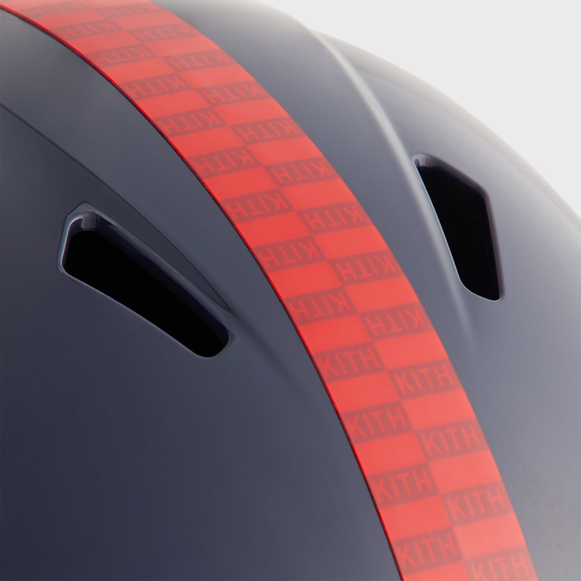 Kith & Riddell for the NFL Speed Replica New York Giants 1980-1989 Helmet