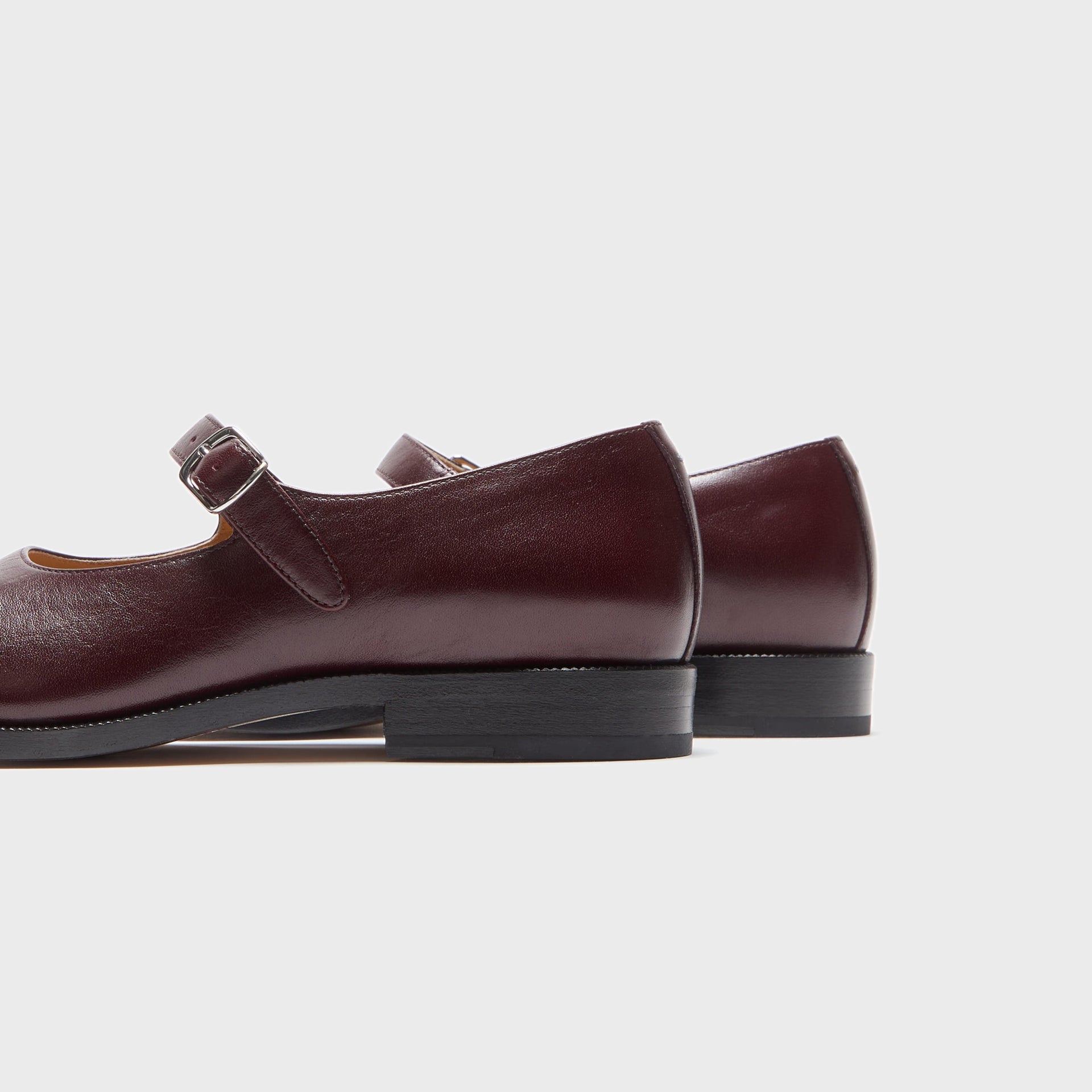 Maison Margiela Tabi Mary Jane - Vineyard Wine