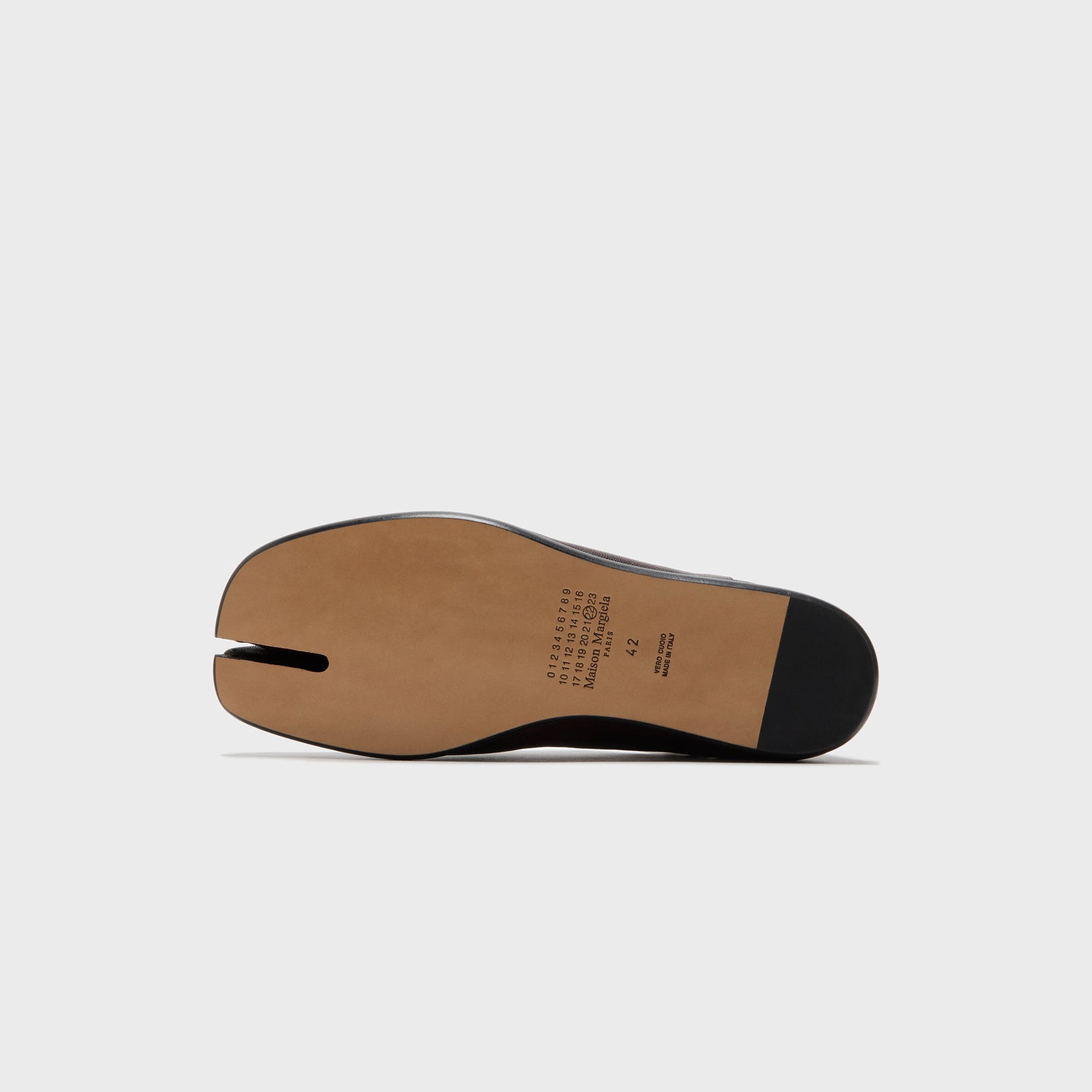 Maison Margiela Tabi Babouche - Camel Leather Moka