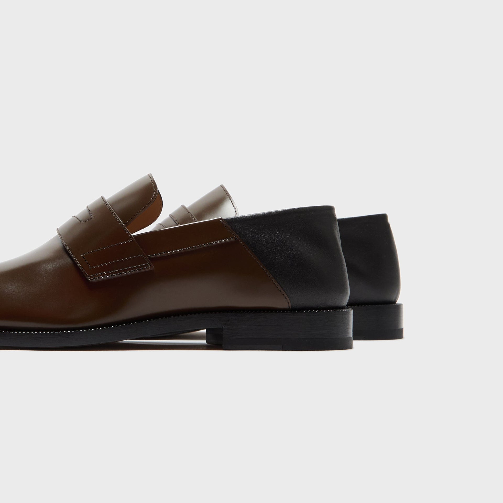Maison Margiela Tabi Babouche Loafers - Wood