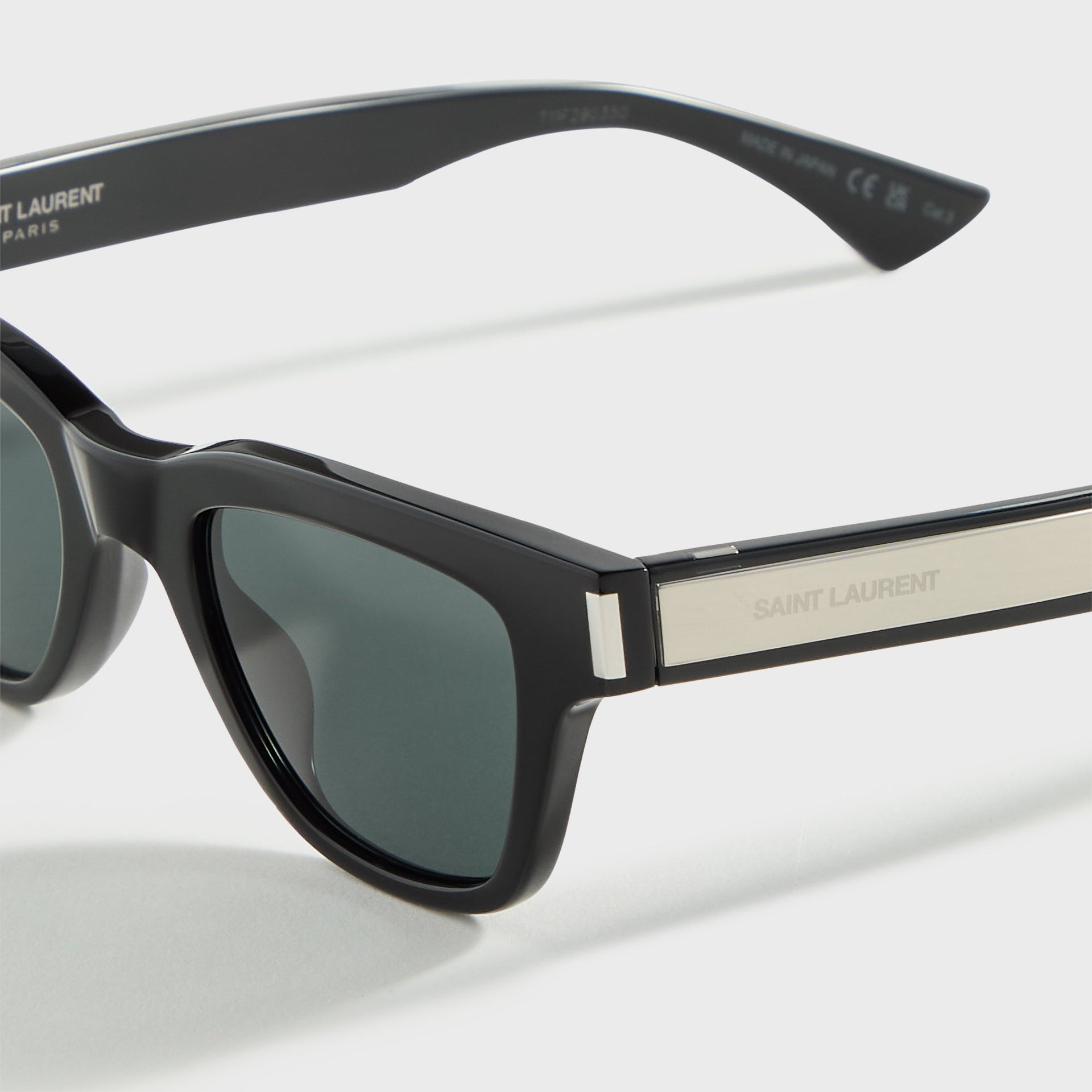 Saint Laurent SL789JACQUESin001 in Black