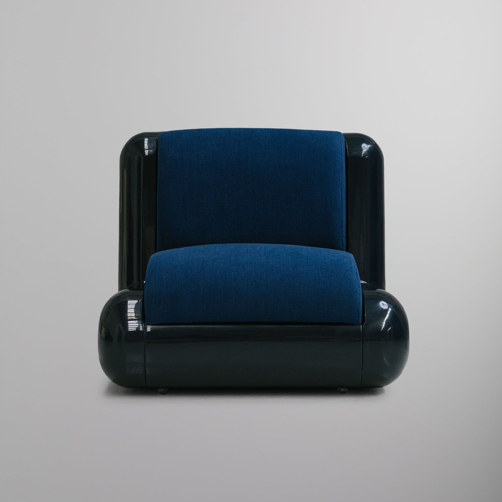 Kith for UMA T4 Chair - Nocturnal