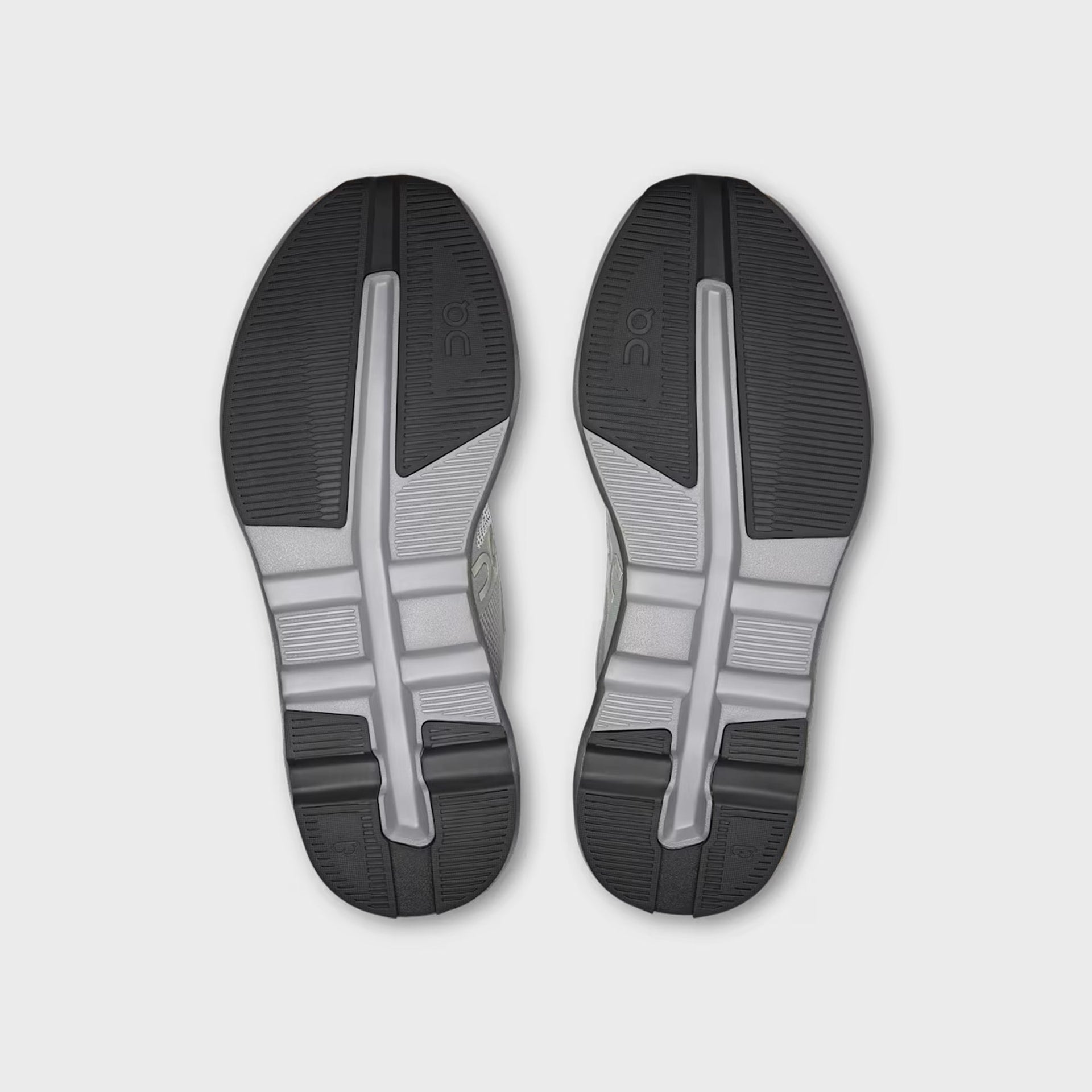 On Running WMNS Cloudzone Moon - Alloy / Rock