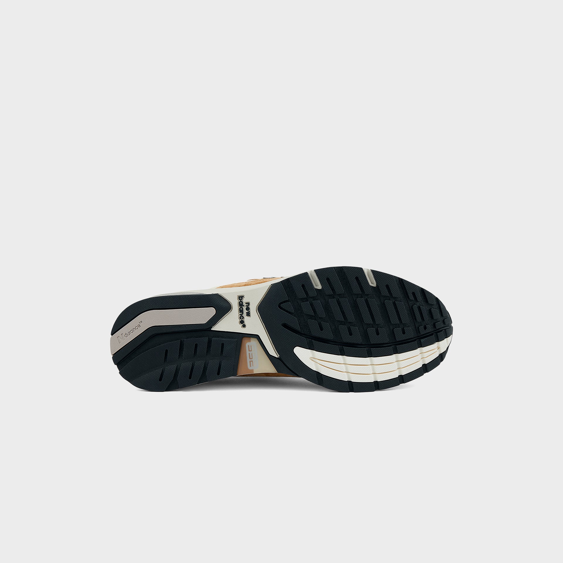 New Balance Made in USA 992 - Sweet Caramel / Calcium